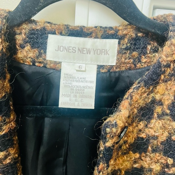 Jones New York Black and Brown Houndstooth Blazer - Picture 3 of 7